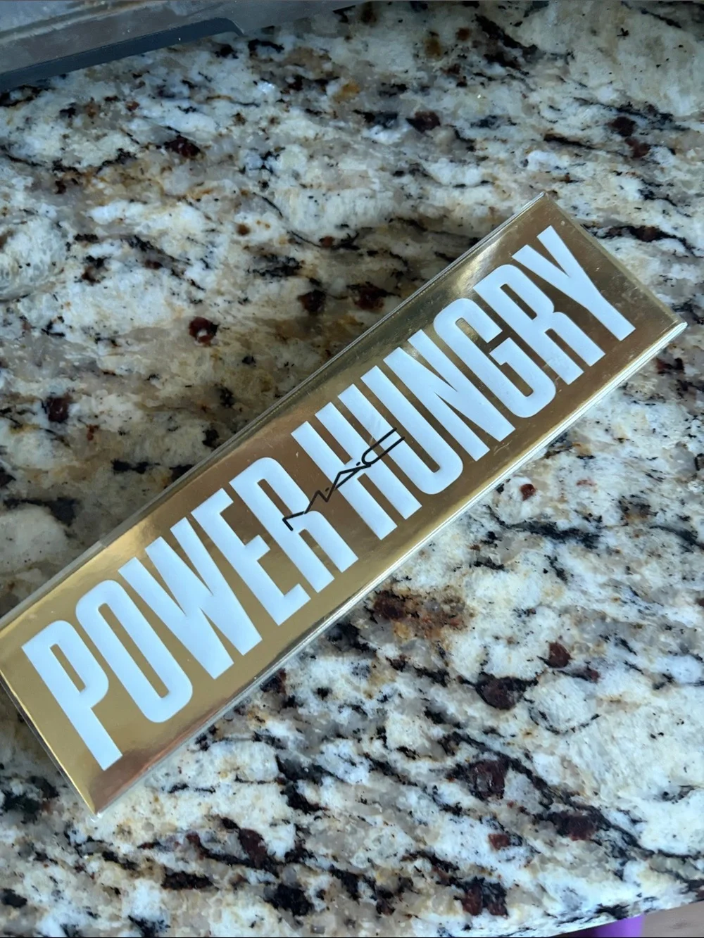 ⚡️💕MAC Cosmetics Power Hungry Eyeshadow Palette